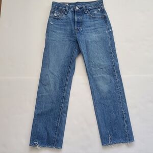 Levi's Women's 501 Cropped Jeans Distressed 23x28 (24.5x23.5) Premium